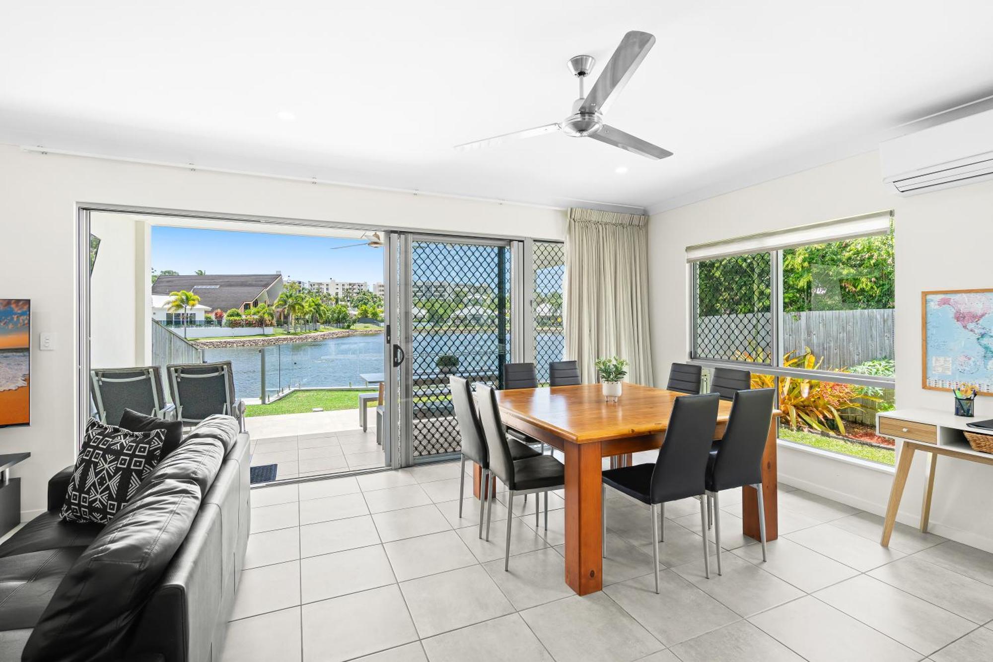 Blue Lagoon Villa B Cairns Exterior photo