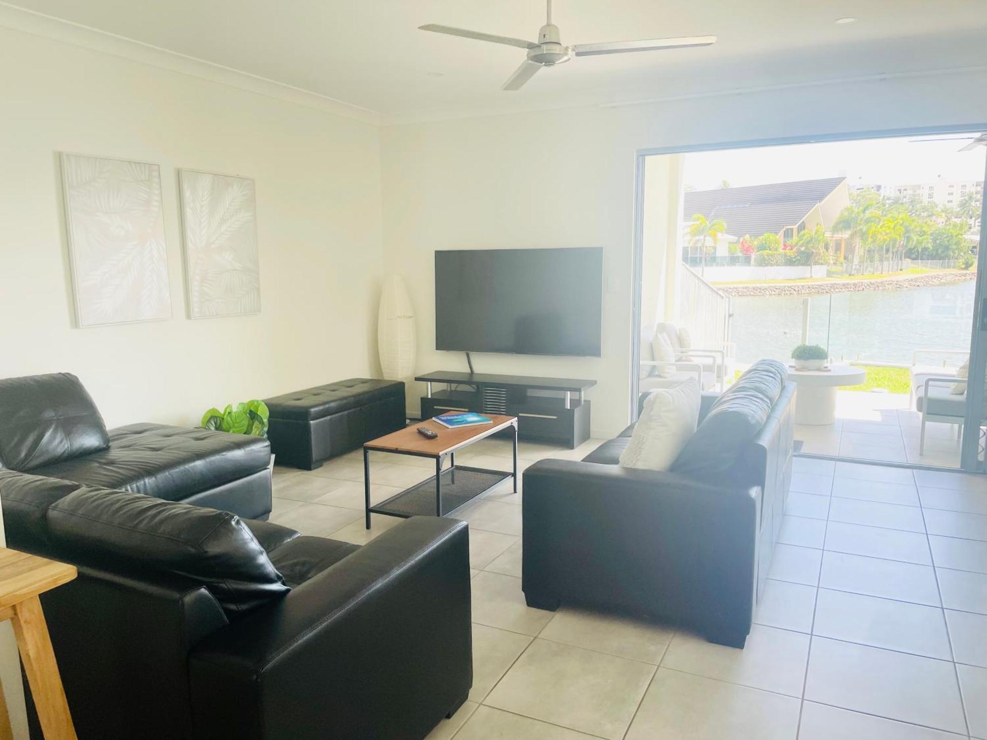 Blue Lagoon Villa B Cairns Exterior photo